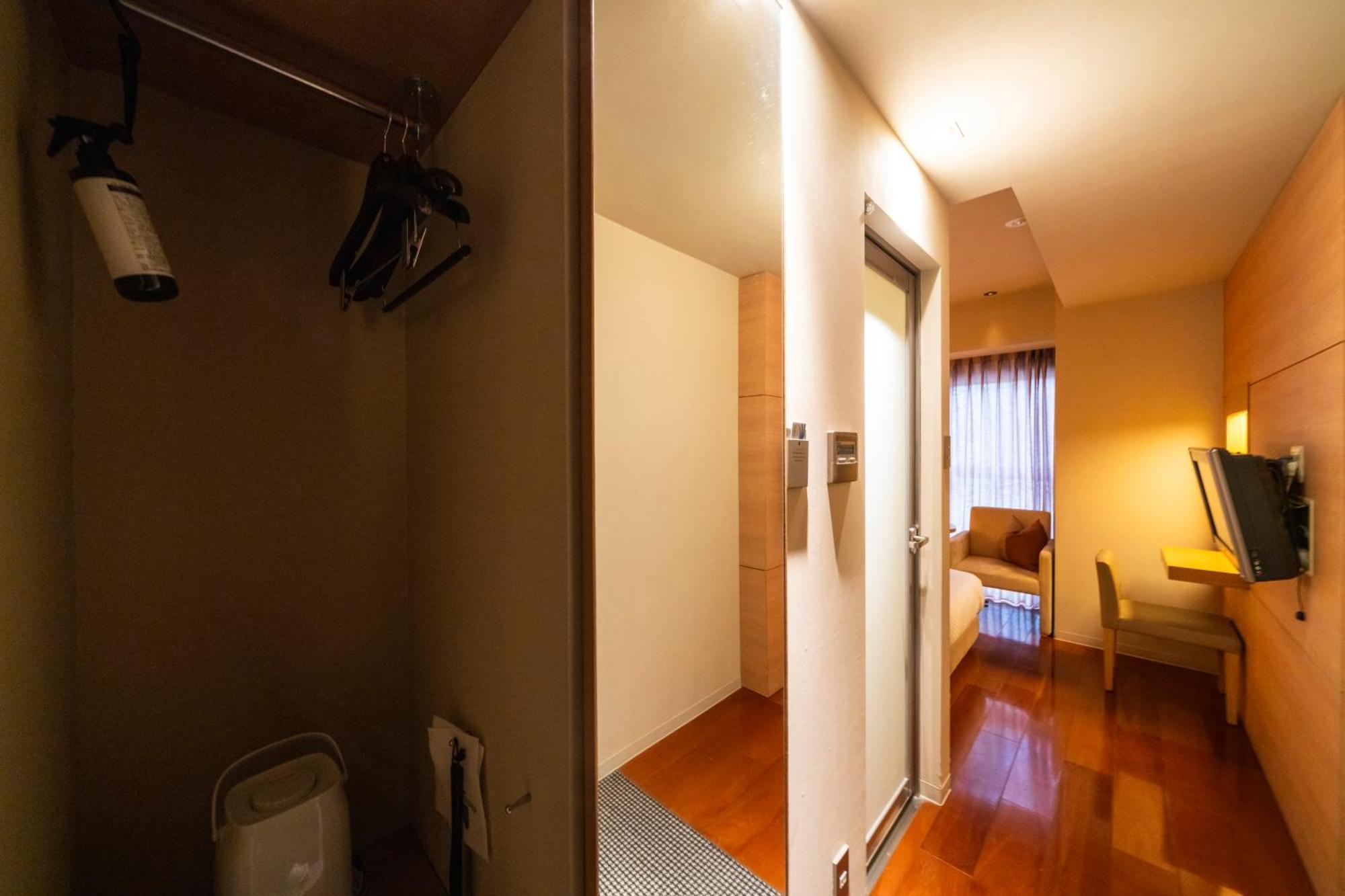 Koko Tenjin 3*
